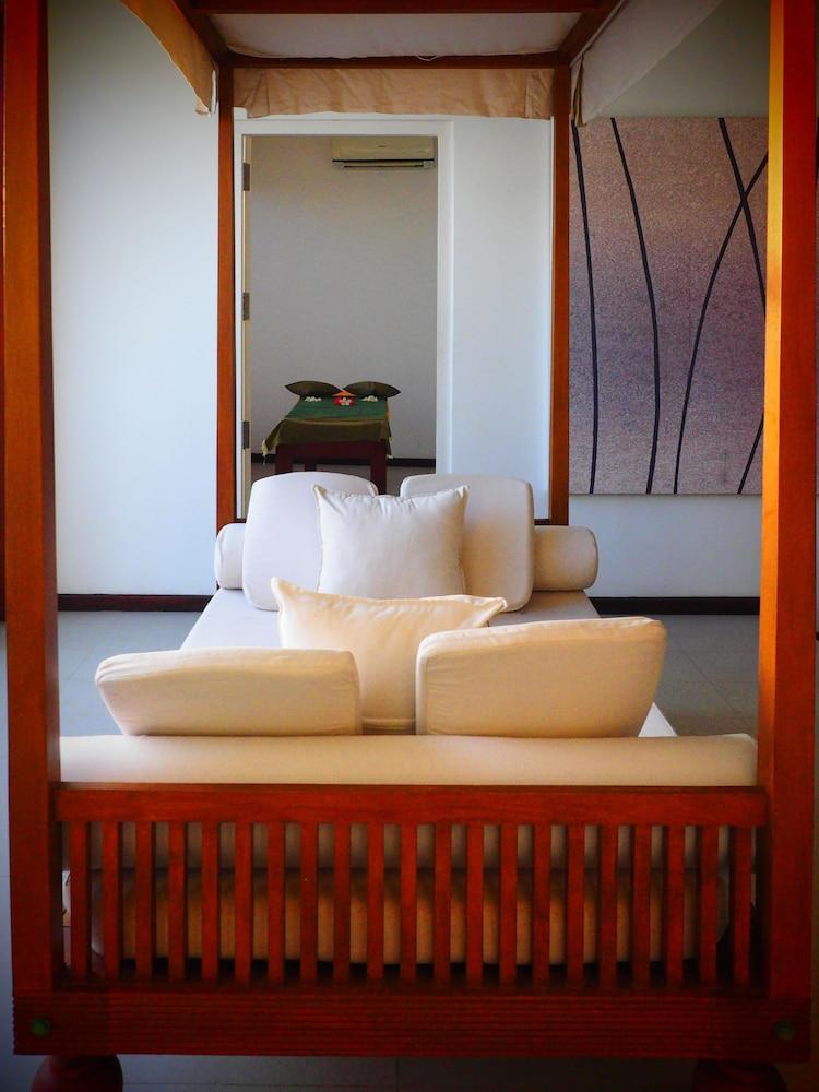 Michelle Boutique Hotel Balapitiya Ngoại thất bức ảnh